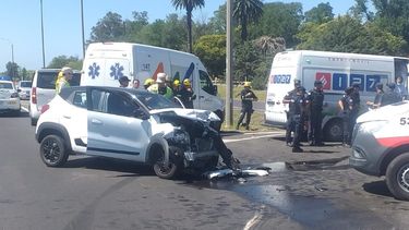 bebe de un mes y medio se encuentra grave tras accidente en ruta 5
