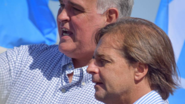 El senador Gustavo Penadés y Luis Lacalle Pou.