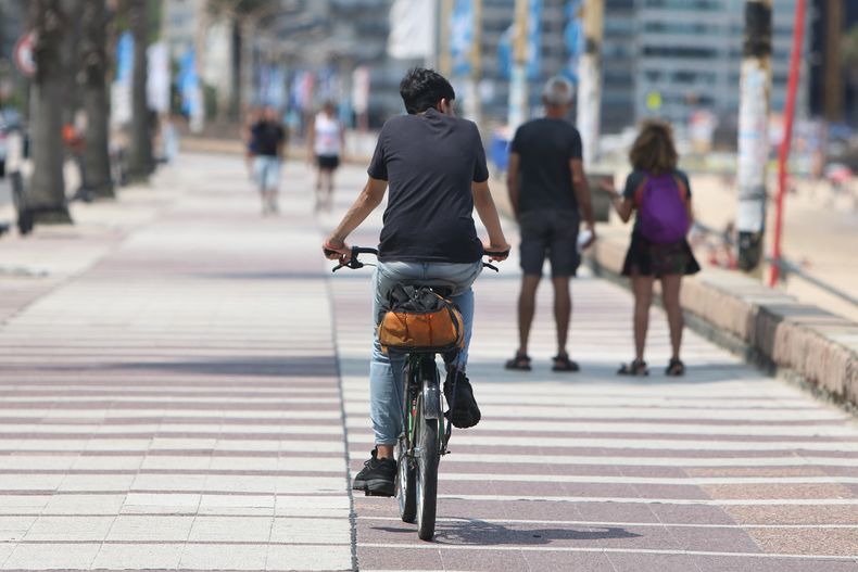 Fin de semana con alguna nubosidad y altas temperaturas; el martes llegan las lluvias