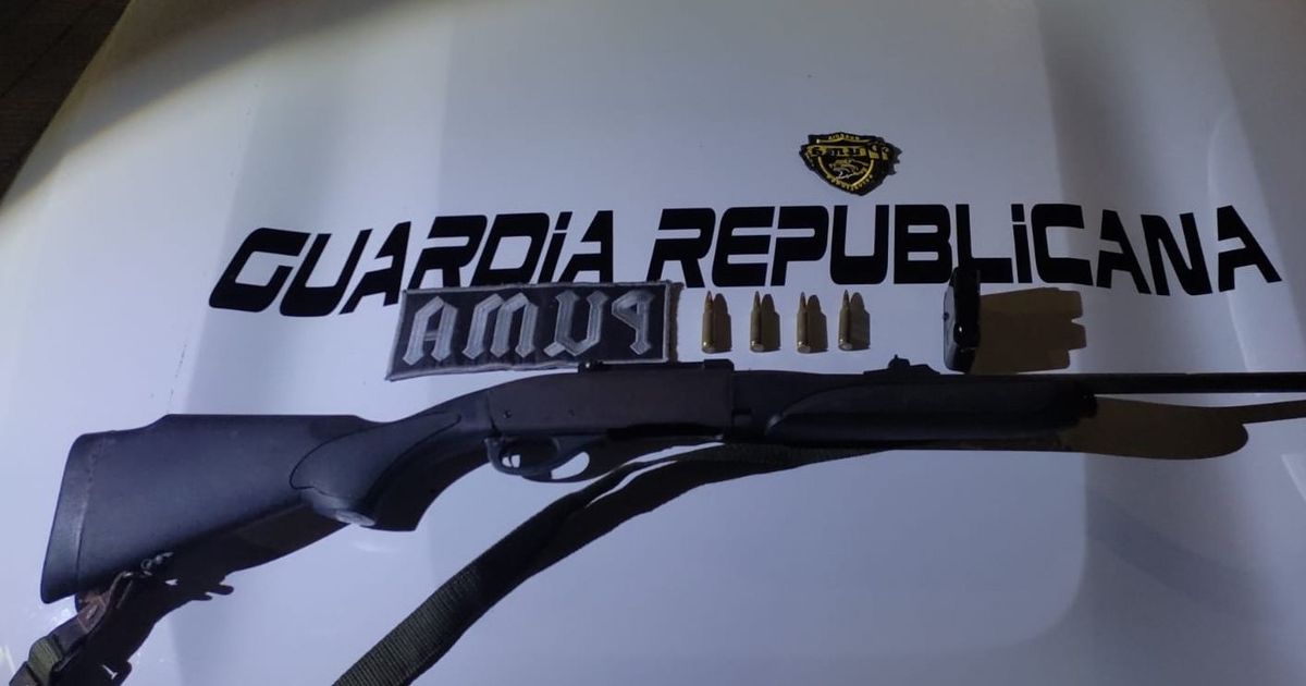 Menor de 17 años fue detenido con un rifle en Cerro Norte