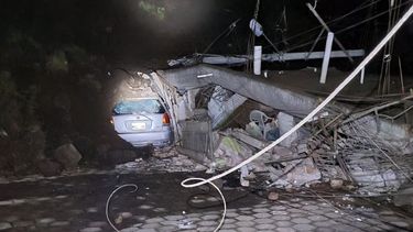Al menos 16 muertos en deslizamiento de tierra en Ecuador.