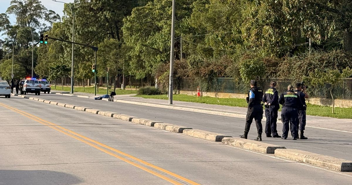 Un hombre de 56 años falleció en Garzón y Millán, le habría dado un infarto mientras iba en bicicleta
