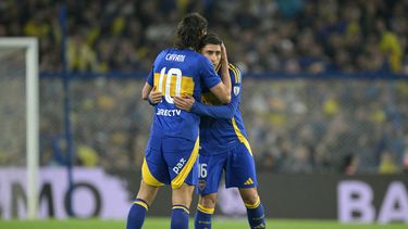 Edinson Cavani y Miguel Merentiel, dos de los jugadores uruguayos que participarán en el Mundial de Clubes.