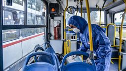 Choferes de ómnibus podrán exigir el uso obligatorio de la mascarilla