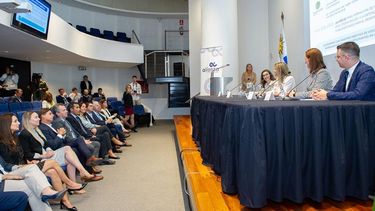 Becas Sembrando