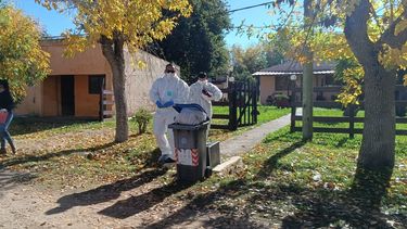 encontraron cuerpo de hombre desaparecido en san antonio: estaba enterrado en la casa del policia imputado