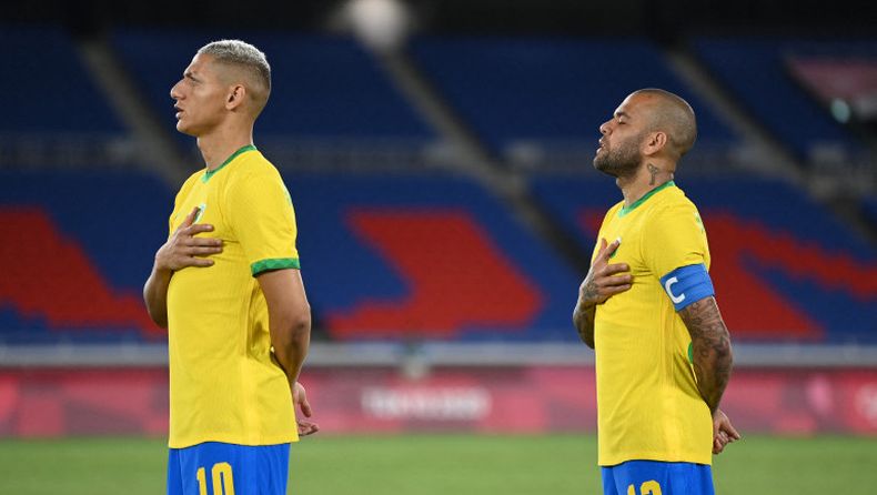 Eliminatorias: Richarlison y Dani Alves bajas en Brasil ante Uruguay