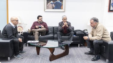 PIT-CNT planteó al Gobierno la creación de un impuesto al 1% más rico para combatir la pobreza infantil