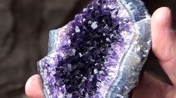 Dos años de prisión para hombre que robó una piedra preciosa