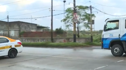 Padres de alumnos del Liceo 33 piden un semáforo