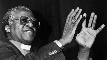 Murió Desmond Tutu, un símbolo de la lucha contra el apartheid en Sudáfrica