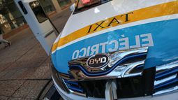 La Intendencia de Montevideo (IM) abrió la convocatoria para incorporar nuevos taxis 100% eléctricos.