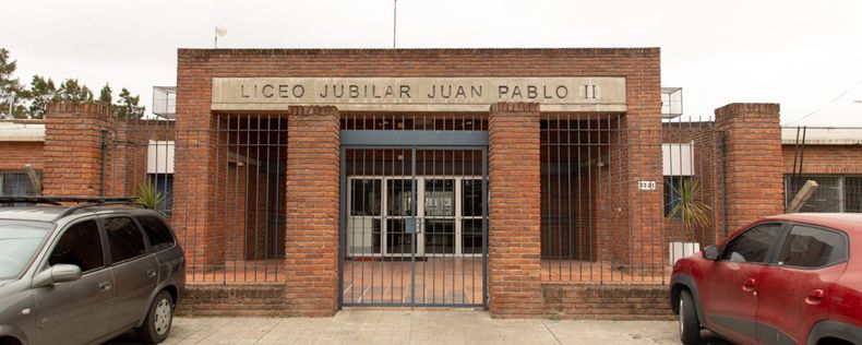 Robaron y vandalizaron al Liceo Jubilar, que resiste con la esperanza de transformar la realidad