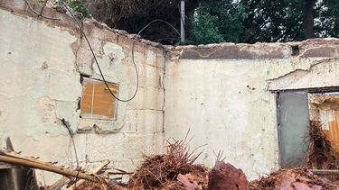 Esperan un bebé a fin de mes y el temporal destruyó su casa: perdieron lo que habían preparado para su llegada
