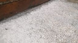 Tormenta en Las Piedras: granizo dejó un manto blanco en algunas zonas de la ciudad