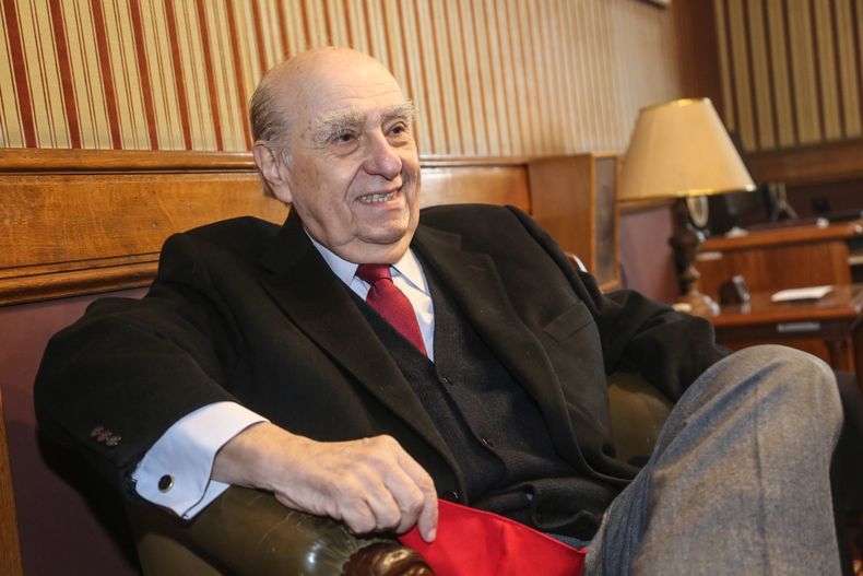 A los 90 años, Sanguinetti repasó su vida política y alertó sobre dirigentes que "no conocen la historia"