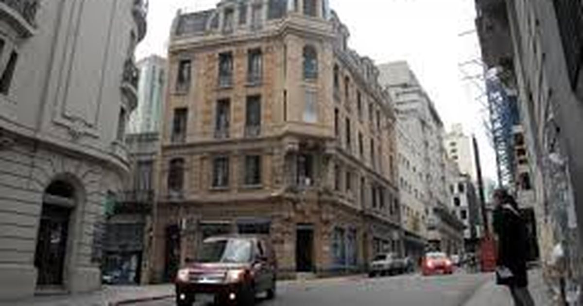 Vivienda avanza con plan para reutilizar edificios abandonados en Ciudad Vieja y prevé más de 200 viviendas