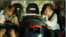 Niños de viaje.