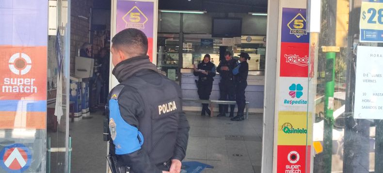 Asalto a local de pagos