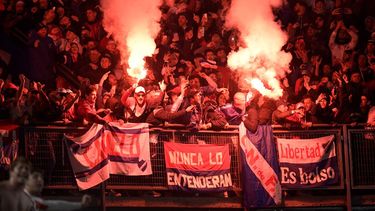 hinchas de nacional no podran ingresar a estadios en buenos aires por dos anos