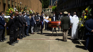 Sepelio del expresidente Tabaré Vázquez en el cementerio de la Teja.