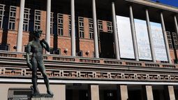 La IM pagará compensación a funcionarios que teletrabajan