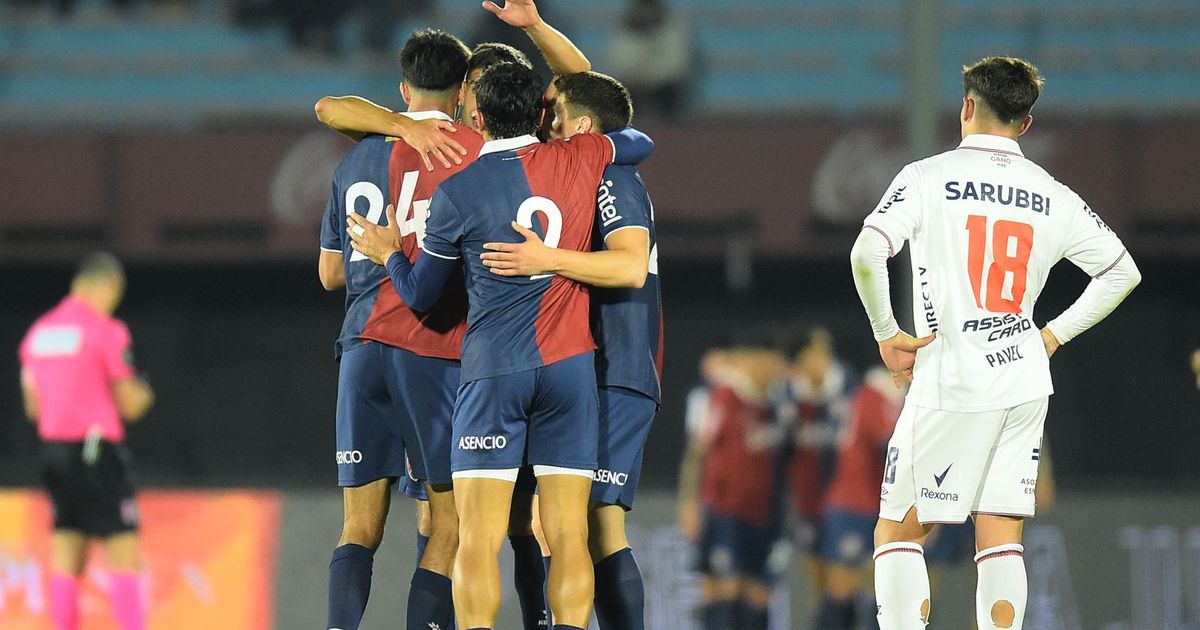 Nacional cayó ante Albion 3-2 en el Centenario
