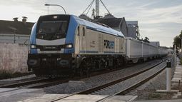 Movus criticó tren de UPM por sobrecosto e impacto ambiental | FocoUy