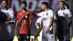 Nacional quedó eliminado de la Sudamericana y los memes apuntaron contra Suárez