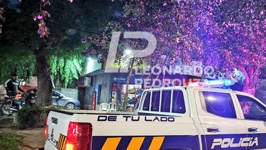 Rapiña en autoservice de Manga: clientes fueron obligados a tirarse al piso y escaparon con dinero y cigarros