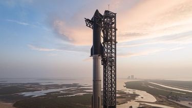 Demandan a SpaceX por acoso sexual y discriminación laboral.