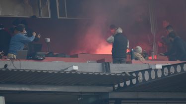 Hincha de Nacional que estaba recluido por bengala pasará a cumplir prisión domiciliaria con tobillera