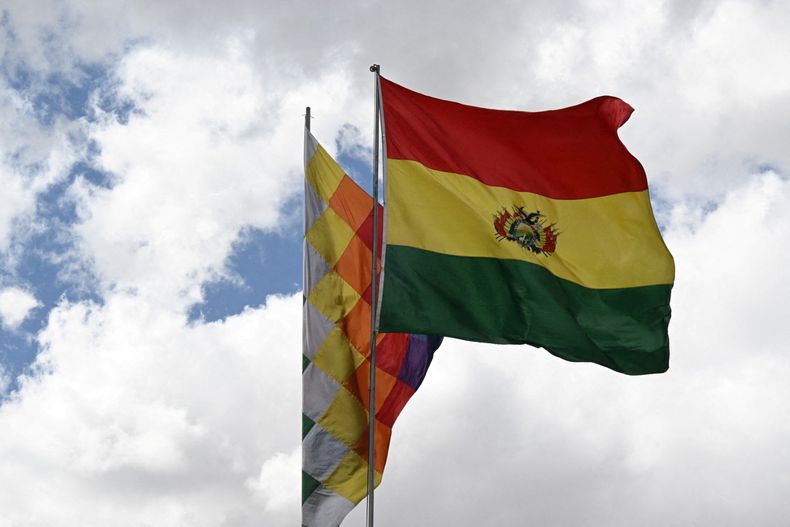 Gobierno uruguayo expresó "preocupación" por la situación en Bolivia y respaldó la institucionalidad democrática