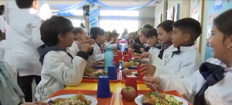 Por primera vez, escuelas, liceos y UTU mantendrán el servicio de alimentación en vacaciones de primavera