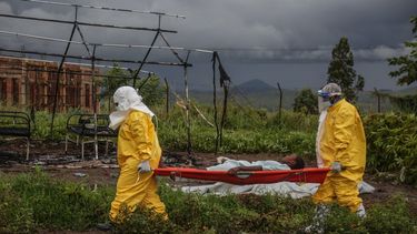 Ébola en Congo: la OMS elevó al máximo la alerta por el avance del brote Ébola en Congo: la OMS elevó al máximo la alerta por el avance del brote