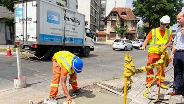 Exreclusos construyen rampas accesibles en Municipio CH.