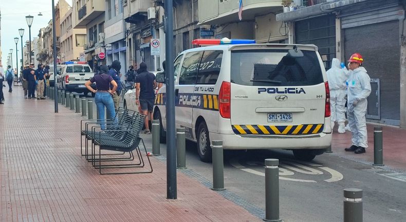 La Policía detuvo a nueve personas que realizaban un túnel para ingresar a un banco en Ciudad Vieja