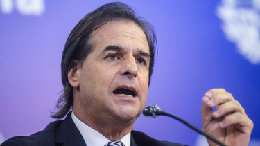 El mensaje de Lacalle Pou por el Día Internacional de la Mujer