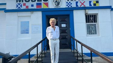 Rod Stewart no perdió el tiempo: llegó a Uruguay, salió de paseo y visitó un museo Rod Stewart no perdió el tiempo: llegó a Uruguay, salió de paseo y visitó un museo