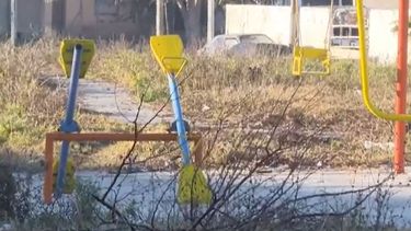 vecinos de malvin norte reclamaron por mantenimiento de plaza y desde el municipio e explicaron que pasa