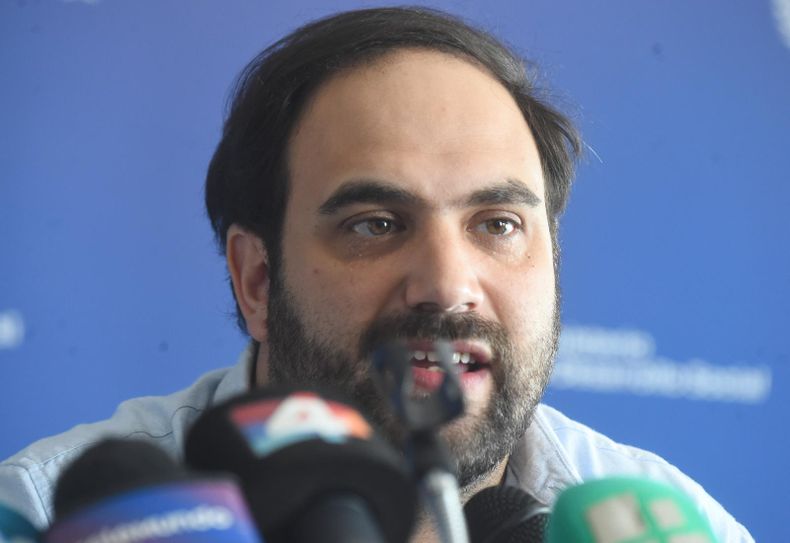 Gonzalo Civila dijo que el gobierno reforzará recursos para políticas de infancia y situación de calle