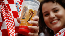 Las autoridades de Qatar y de la FIFA anunciaron este viernes que no se vendería cerveza alrededor de los estadios durante el Mundial.