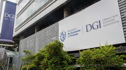 Devolución de IRPF e IASS en DGI.