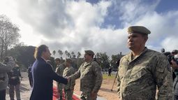 Lacalle Pou participó del acto por el Día del Ejército Nacional