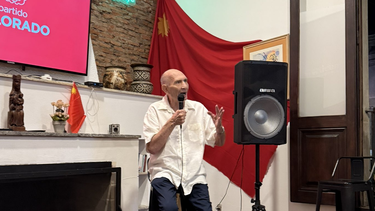 Candidato colorado a intendente de Rocha sufrió un infarto en un acto y su rival política lo salvó