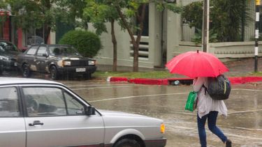 Inumet publicó alertas que afectan a 18 departamentos