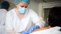 Policlínicas de la IM también vacunarán contra el coronavirus