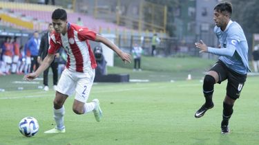 Paraguay - Uruguay en el Sudamericano Sub 20 en Colombia.
