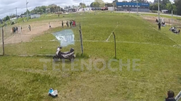 Balacera a metros de una cancha de baby fútbol en Villa García: niños y familias corrieron a refugiarse