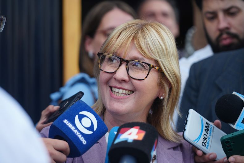 Cristina Lustemberg defendió "robustez" del SNIS y se refirió al caso de la anestesista sancionada